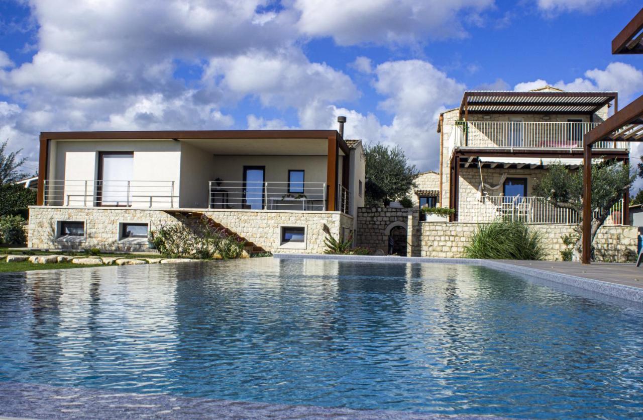 La Casazza - Country House Apartment Rosolini Bagian luar foto