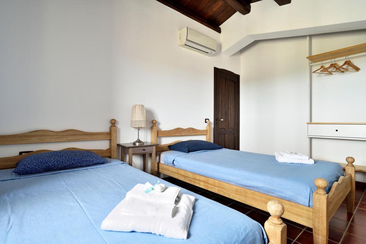 La Casazza - Country House Apartment Rosolini Bagian luar foto