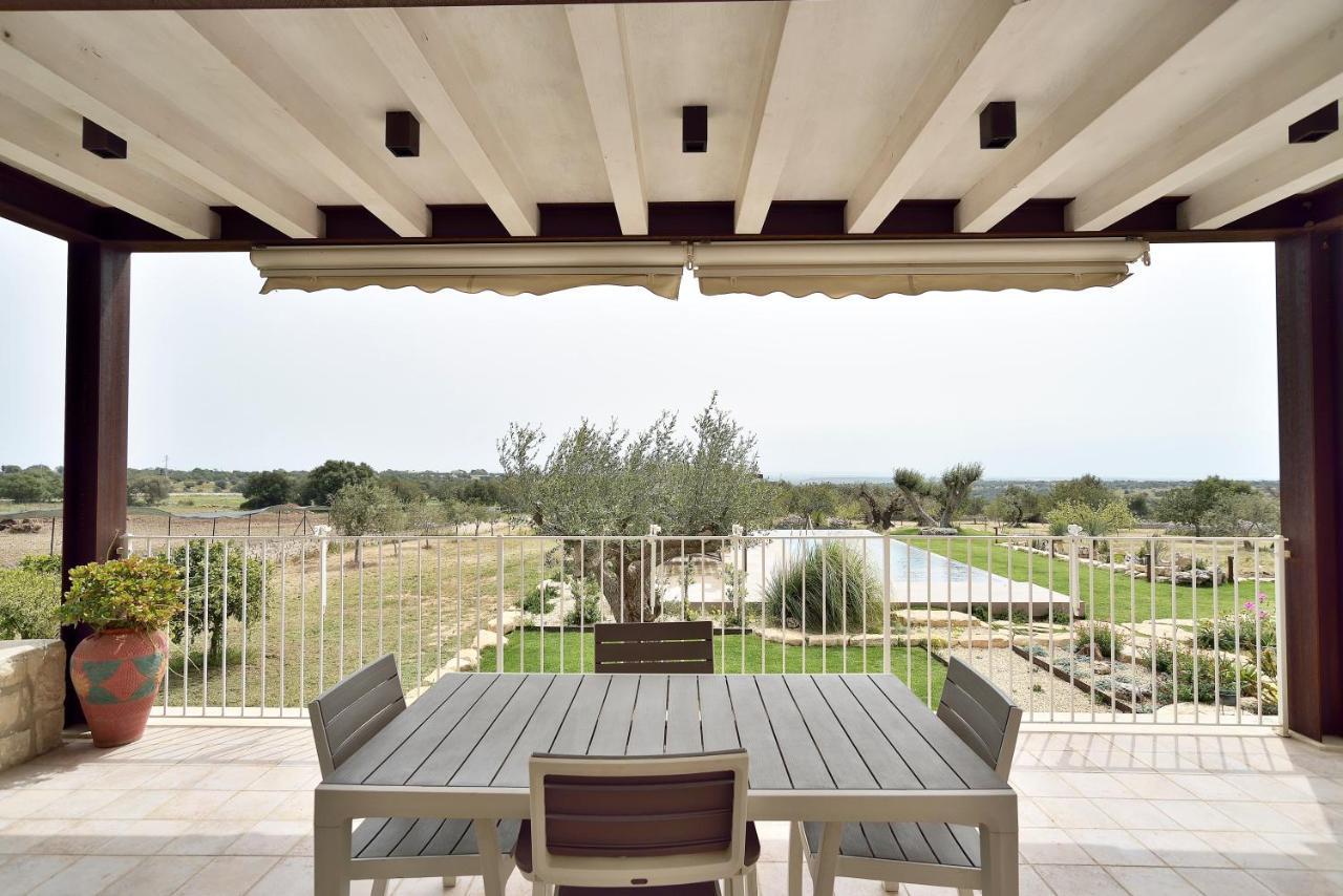 La Casazza - Country House Apartment Rosolini Bagian luar foto