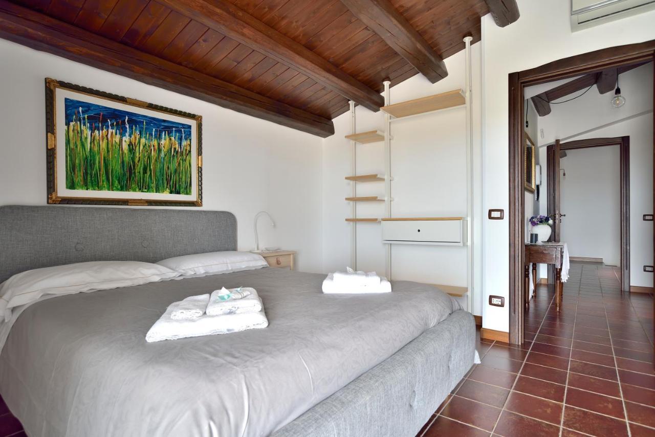 La Casazza - Country House Apartment Rosolini Bagian luar foto